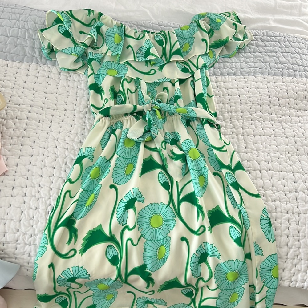 Julie Brown Off the shoulder dress M